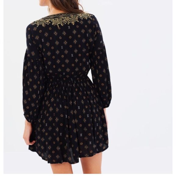 Volcom Champain Trail Mini Dress Size S Boho Folksy Black Gold Embroidered Rodeo - Picture 2 of 16